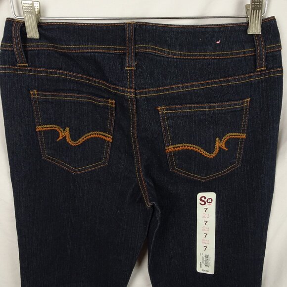 So Juniors Low Rise Flare Jean Size 7 Long - Picture 3 of 8